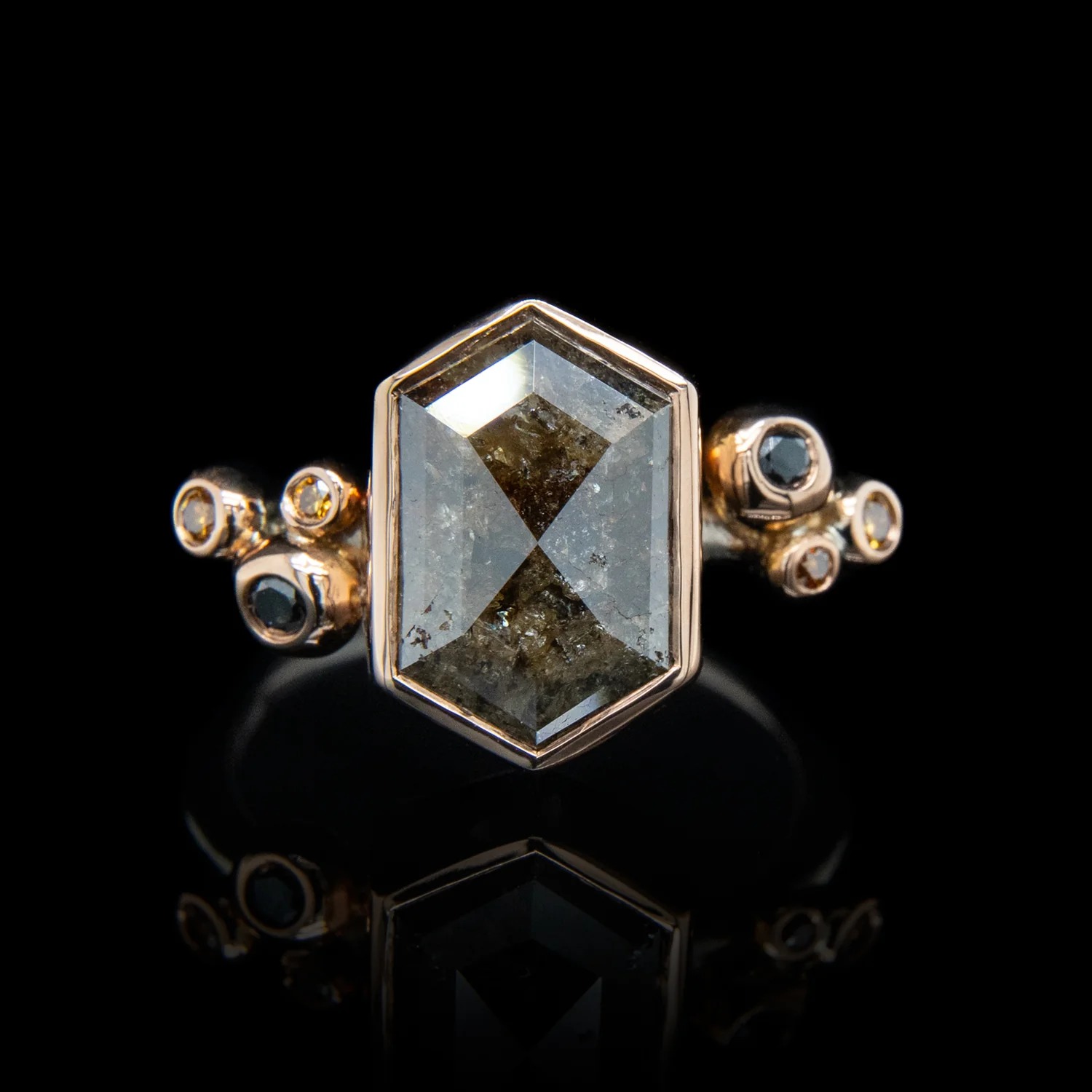 Rose gold diamond ring | Romantic Elegance by Cervin Blanc